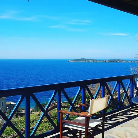 Villa Natasa Batsi (Andros)