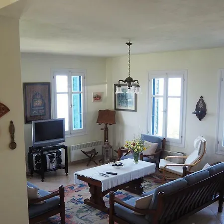 Villa Natasa *